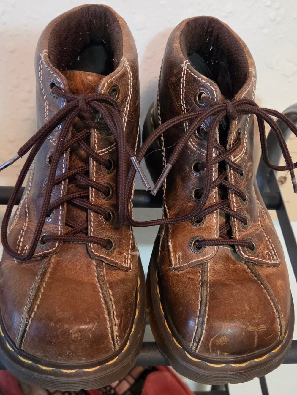 Dr. Martens Y2K Daisy Brown Leather Lace-Up Ankle Boots - Picture 4 of 9